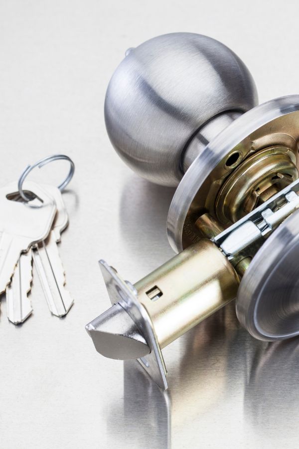 Schlüsseldienst Aachen - Aufsperrdienst - Türöffnung - Schlosswechsel - Einbruchschutz - Schlüsselnotdienst - Ausgesperrt - Schlüssel verloren